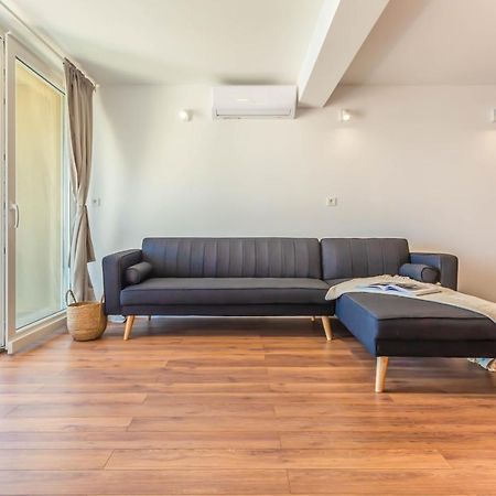 Sea View Apartment 塞莱纳 外观 照片