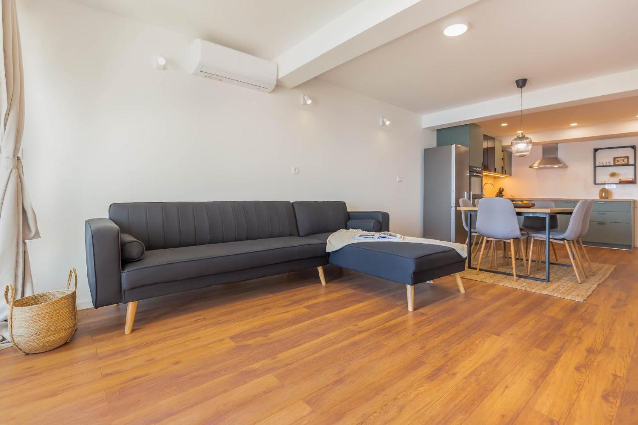 Sea View Apartment 塞莱纳 外观 照片